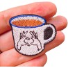 Tasse à café - coeur avec les mains